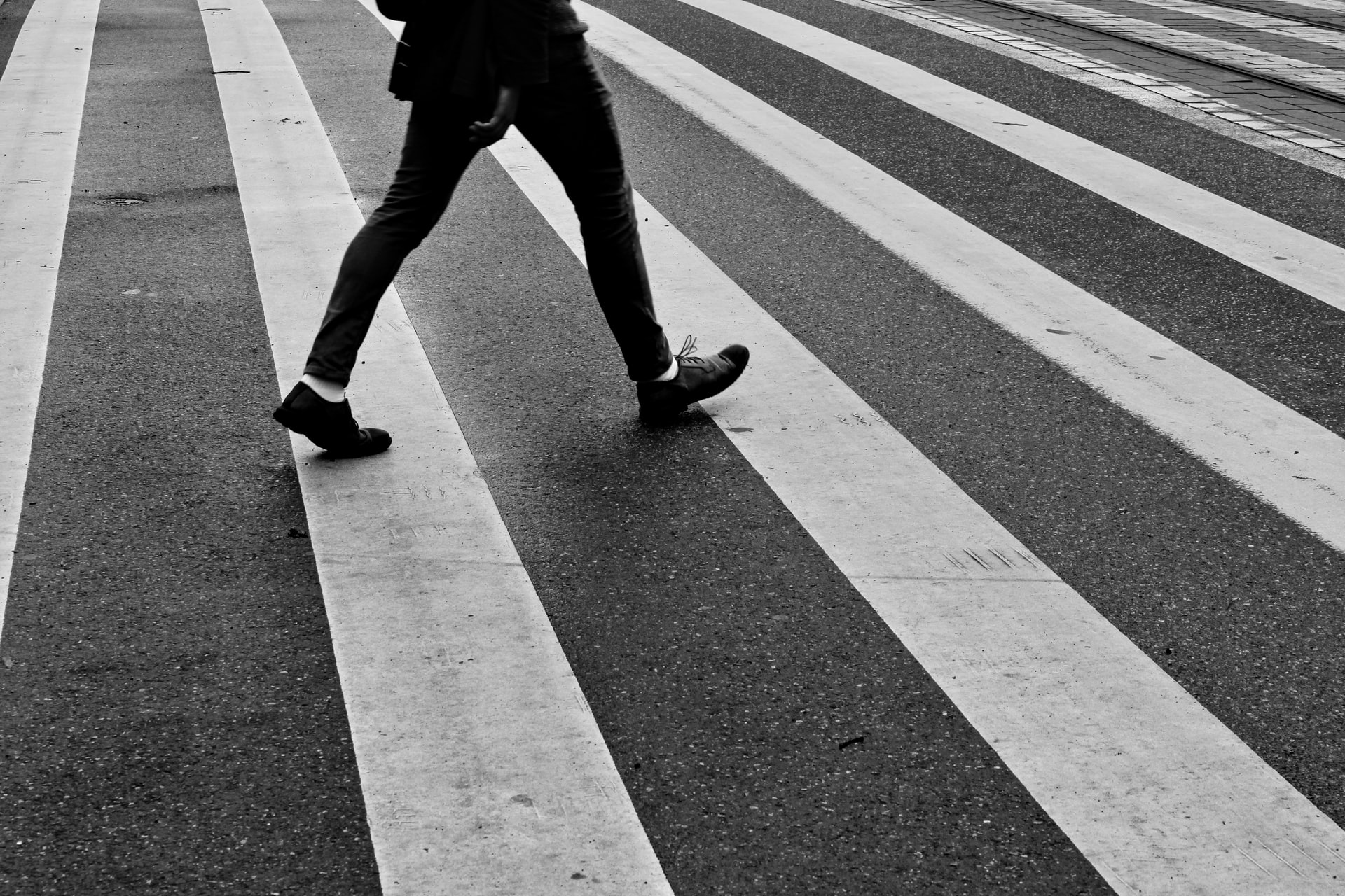 Do Pedestrians Always Have the Right-of-Way in Arizona?