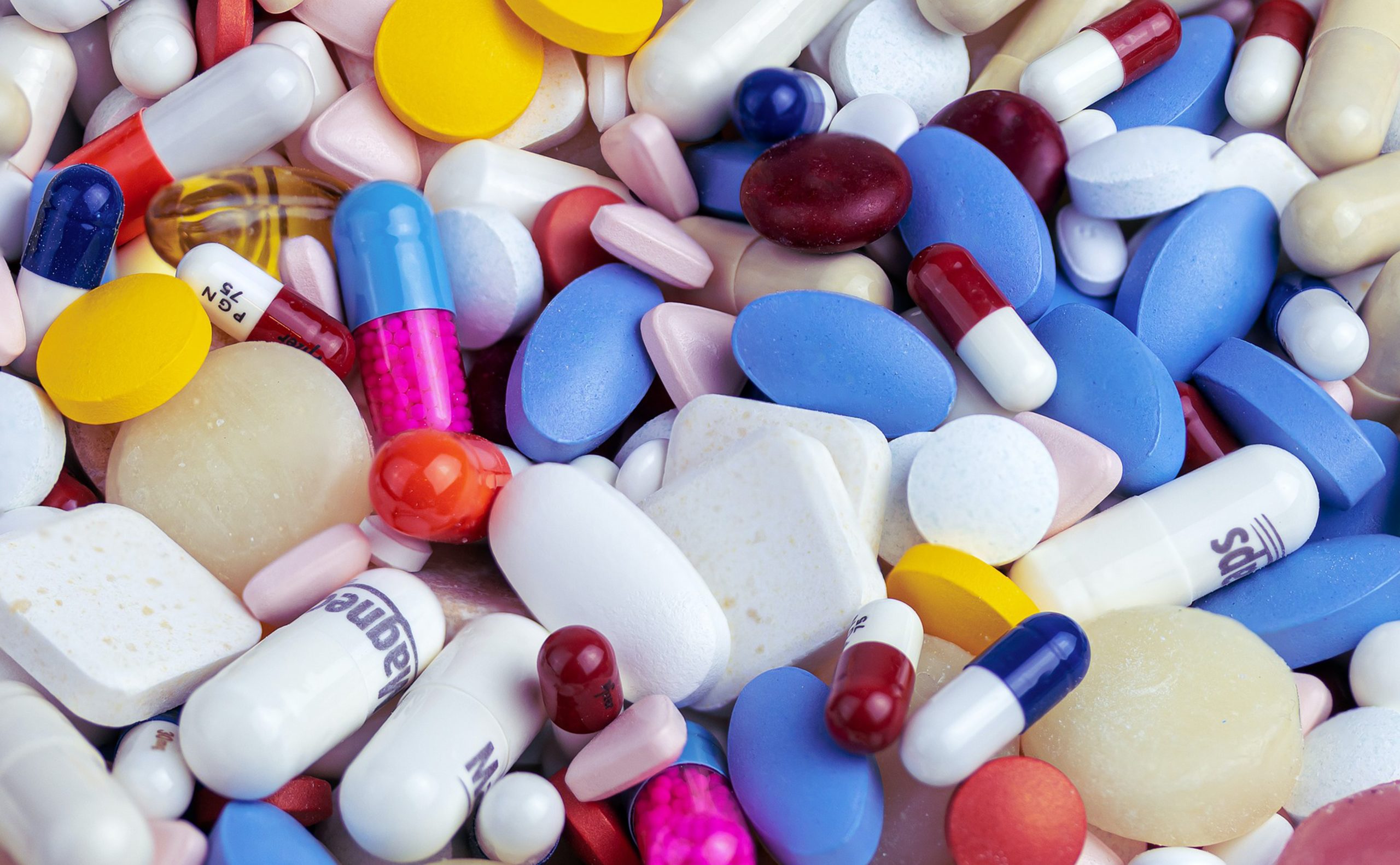 arizona drug possession laws - various colorful pills