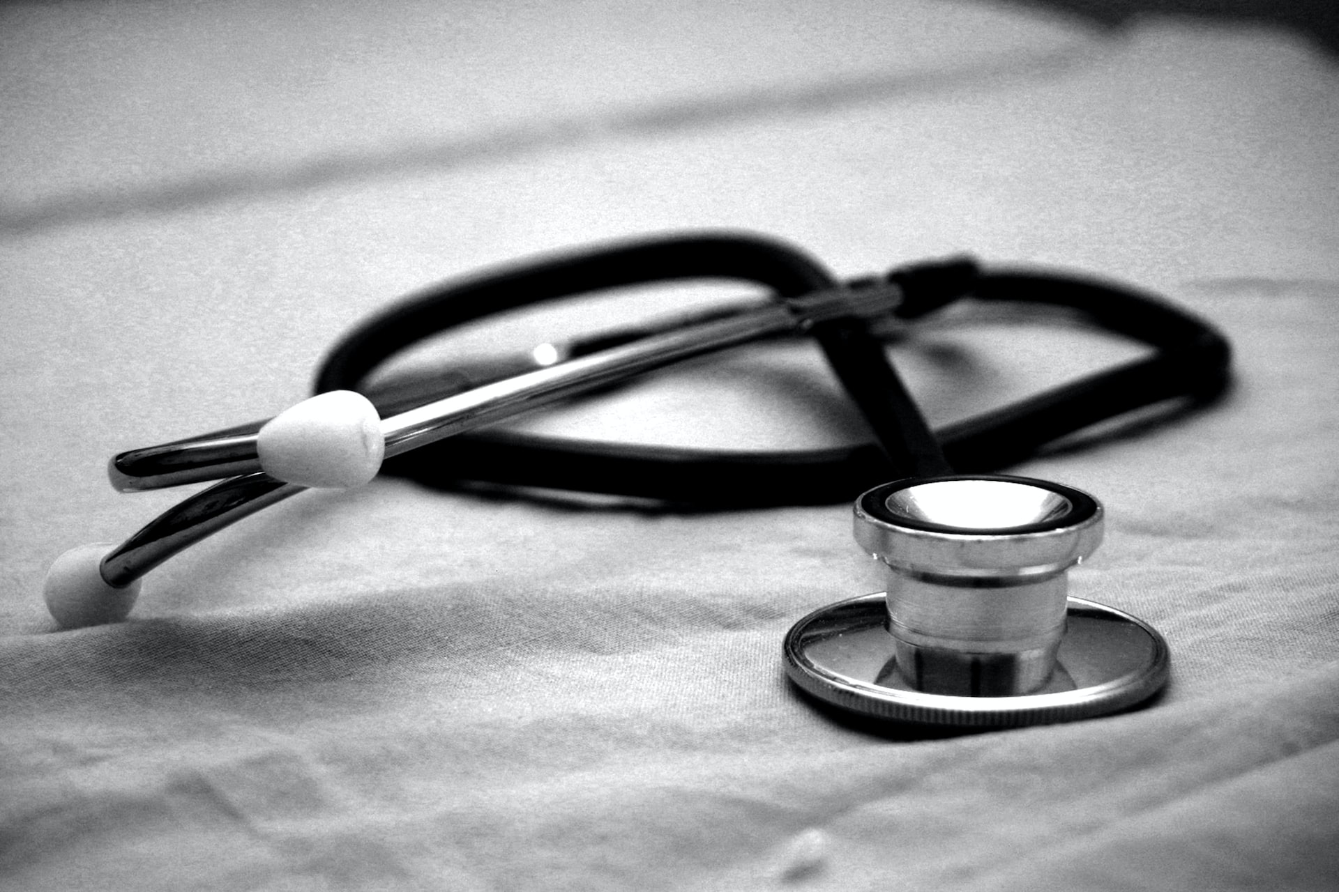 Arizona medical malpractice - black and white photo of stethoscope