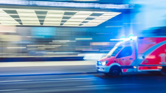difference between medical malpractice and wrongful death - ambulance driving